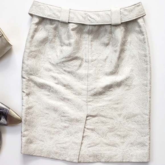 Ann Taylor Elegant & Classic Tailored Skirt - Picture 5 of 14